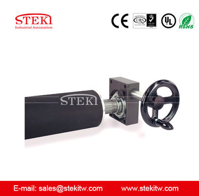 Impianto di fabbrica Customized ACR Tipo Curved Roll Pu Rubber Roller con 12 mesi