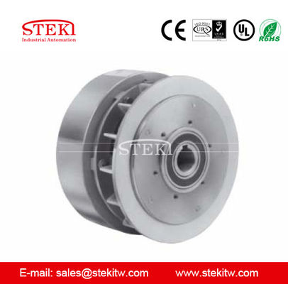 Esperienza di precisione senza pari con velocità Magnetic Powder Clutch Max. velocità 1800rpm